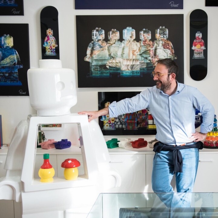 Alessandro Piano, the love of art and toys