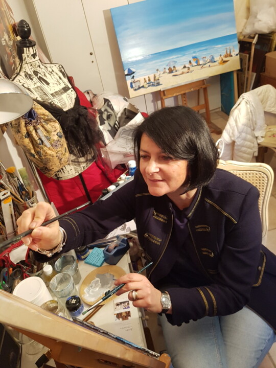 Evelyne Sie, çizmeyi her zaman sevmişimdir.