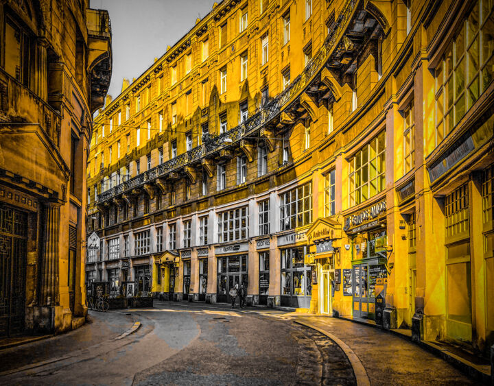 Fotografía titulada "La Rue qui tourne" por Olivier De Pooter, Obra de arte original, Fotografía digital