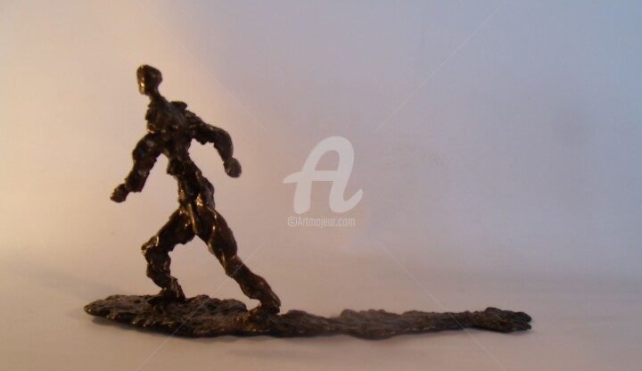 Sculpture titled "Homme qui marche" by Olivier Lecourtois, Original Artwork, Metals
