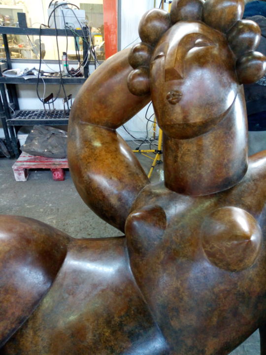Sculpture intitulée "la dordogne  2.75 m" par Olivier Martin, Œuvre d'art originale, Bronze