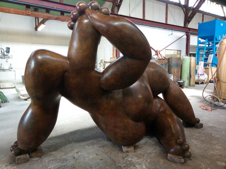 雕塑 标题为“la dordogne  2.75 m” 由Olivier Martin, 原创艺术品, 青铜