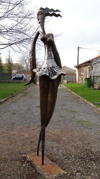 Sculptuur getiteld "Carmencita" door Olivier Martin, Origineel Kunstwerk, Metalen