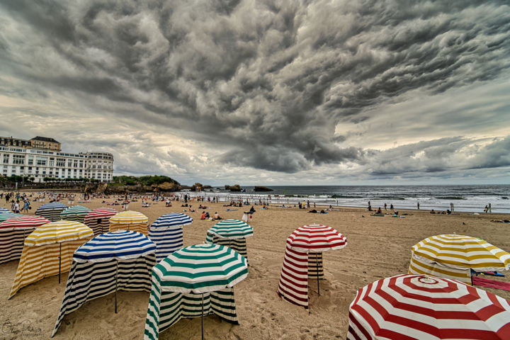 Photographie intitulée "Ciel menaçant" par Olivier Blaisa, Œuvre d'art originale, Photographie numérique