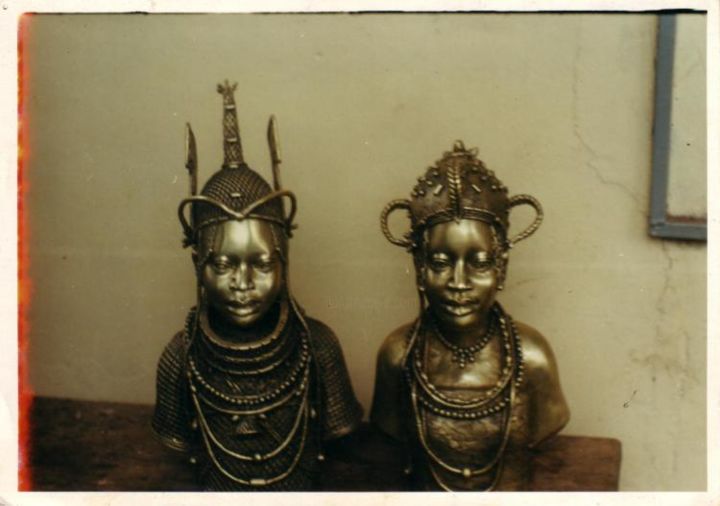 Sculpture intitulée "Scan10034.jpg" par Uyiosa Omodamwen, Œuvre d'art originale