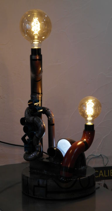 设计 标题为“Lampe de "L'apprent…” 由Ôr Orosco, 原创艺术品, 事物