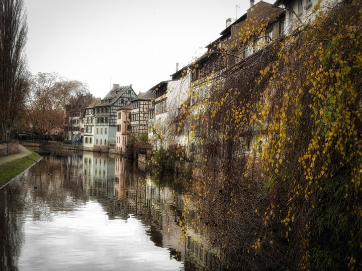 Photographie intitulée "Strasbourg" par Alain Brasseur, Œuvre d'art originale