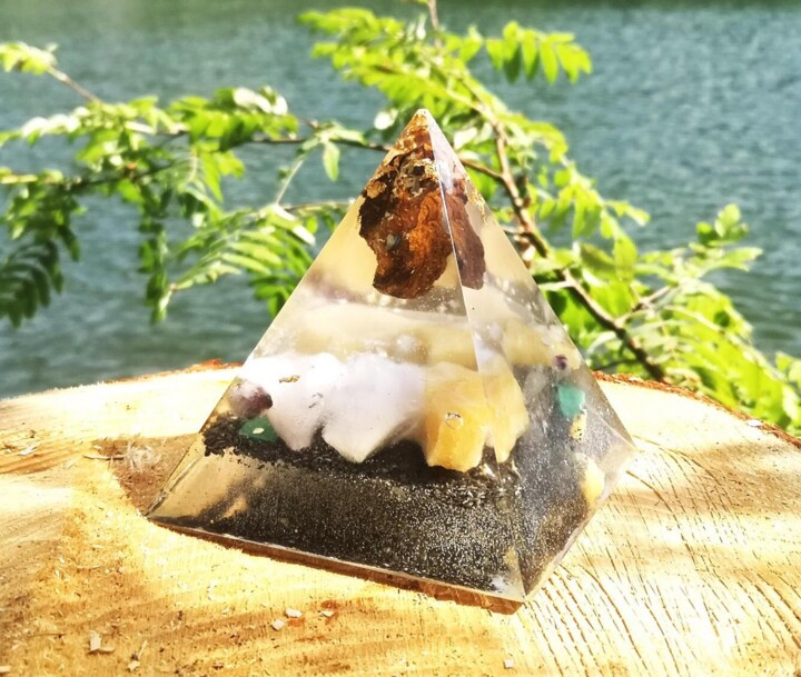 Sculpture titled "Orgon Pyramide Opal…" by Orgonergy, Original Artwork, Resin