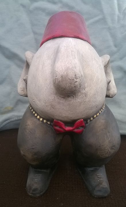 Sculpture titled "fes" by Aleksandr Shved, Original Art, Paper maché