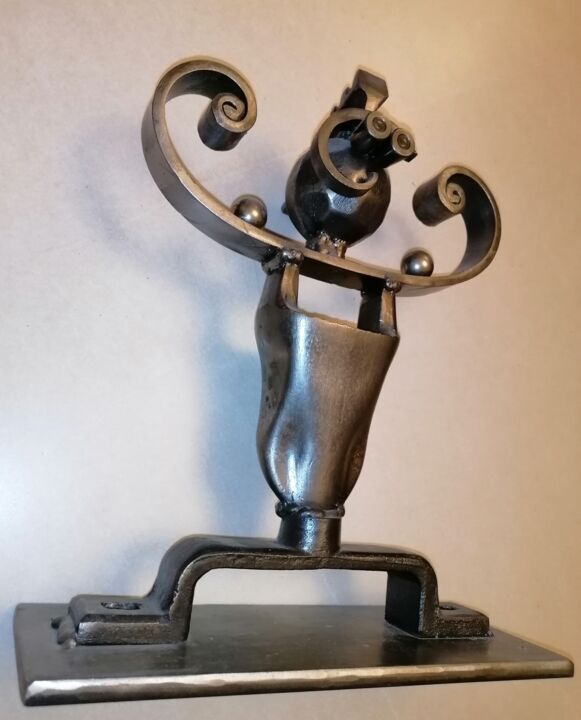 Sculpture titled "Costaud" by Pacom, Original Artwork, Metals