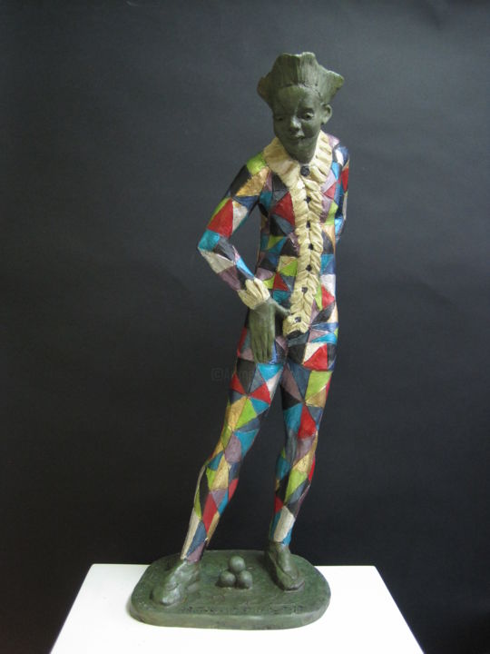 Sculpture titled "Arlecchino artista…" by Paolo Camporese, Original Artwork, Terra cotta