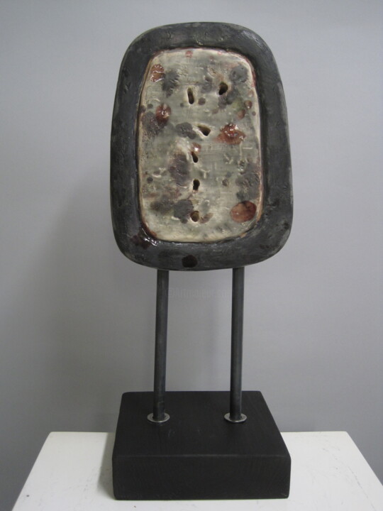 Sculpture titled "Amuleto" by Paolo Camporese, Original Artwork, Ceramics