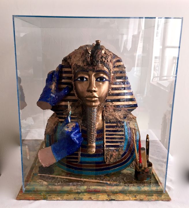 Scultura intitolato "Toutankhamon Mask L…" da Paolo Orlando, Opera d'arte originale, Legno