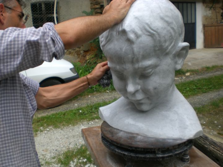 Sculpture titled "orfano-sabatino-fin…" by Maxo Della Rocca, Original Art, Stone