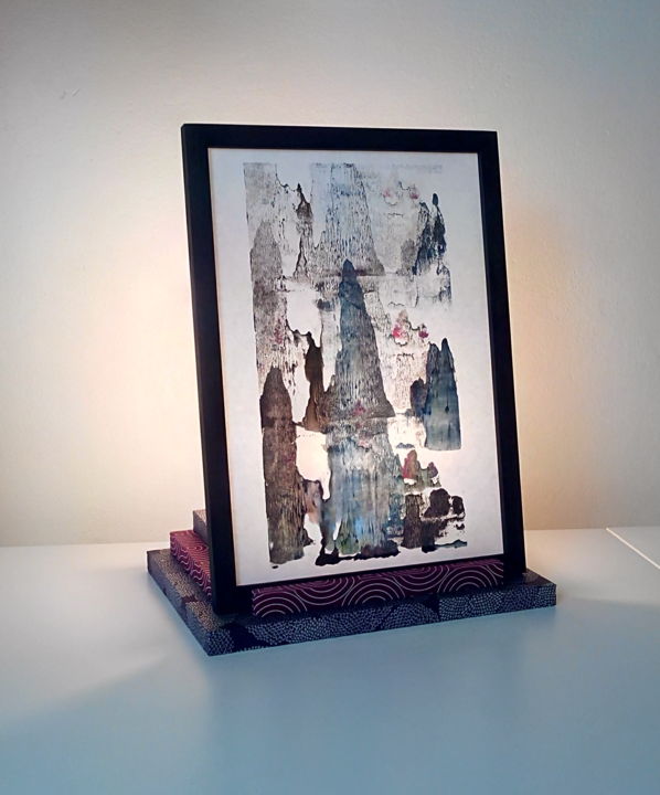 Художественная композиция под названием "Lampe bois et papie…" - Papiers D'Aurore, Подлинное произведение искусства, Светиль…