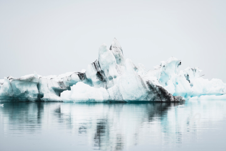 Photographie intitulée "Icebergs at Jökulsa…" par Pascal Deckarm, Œuvre d'art originale, Photographie numérique