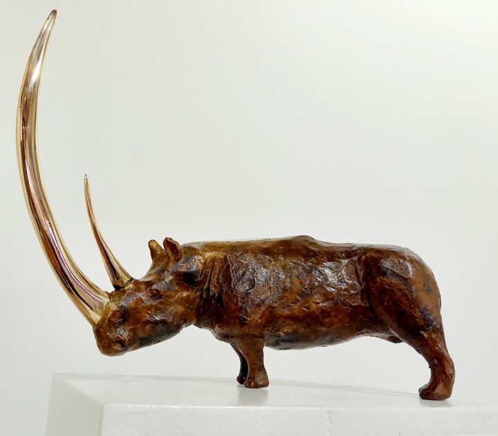 Skulptur mit dem Titel "P Rhino  sur demande" von Bueno Patrice, Original-Kunstwerk, Bronze