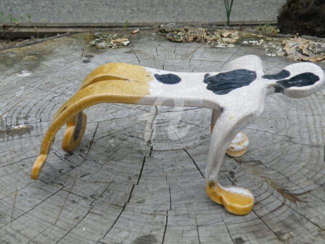 Sculpture titled "Chat-chien" by Patricia Pons Engels, Original Artwork, Ceramics