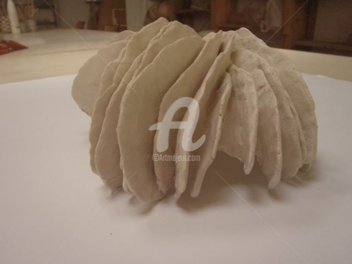 Sculpture intitulée "Fossile" par Patricia Pons Engels, Œuvre d'art originale, Terre cuite