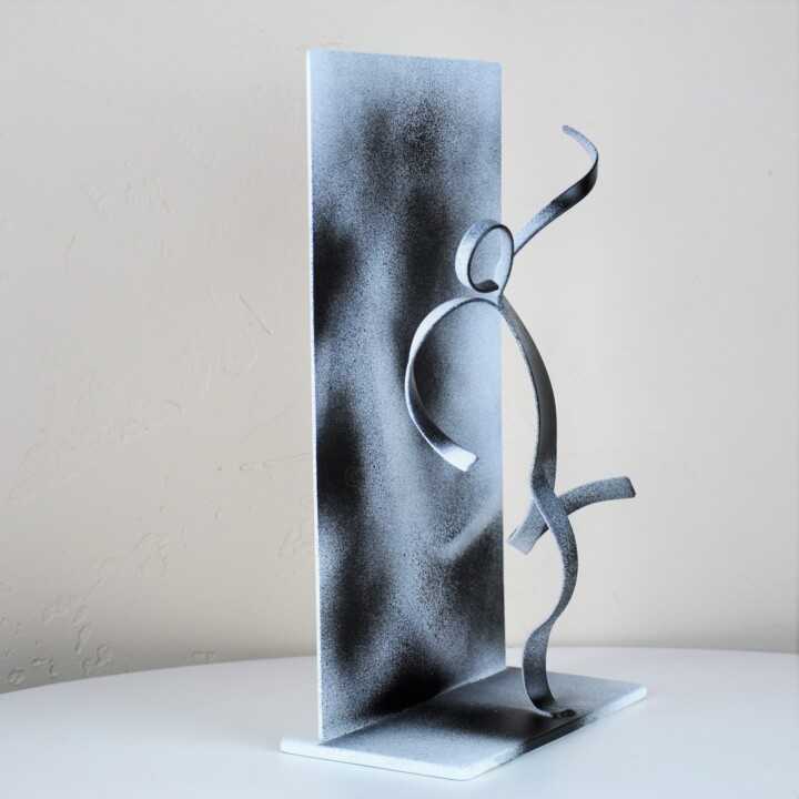 Sculpture titled "Blandino dos au mur" by Patrick Blandin, Original Artwork, Stainless Steel