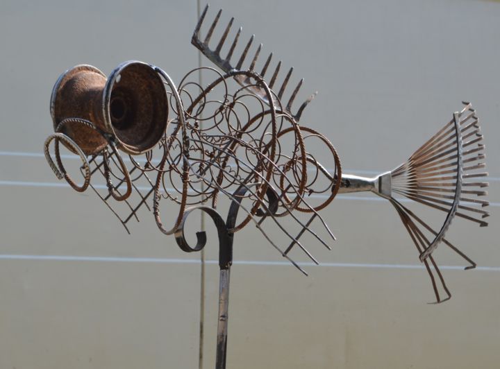 Sculpture titled "poisson-rato.jpg" by Debri, Original Artwork, Metals