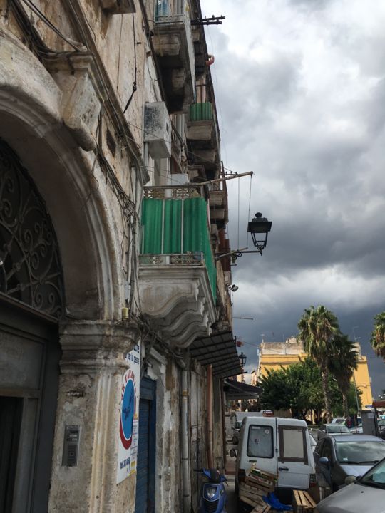 Photographie intitulée "italie entre gris e…" par Paul Yves Poumay, Œuvre d'art originale