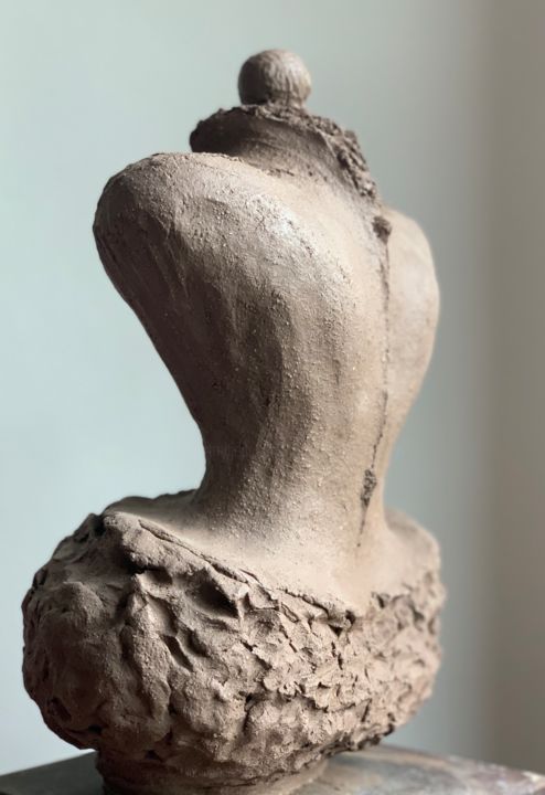 Скульптура под названием "la marquise" - Paul Yves Poumay, Подлинное произведение искусства, Терракота