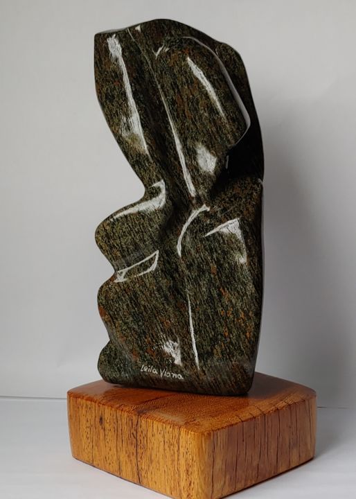 Sculpture titled "Abstrata 8" by Leila Viana, Original Artwork, Stone