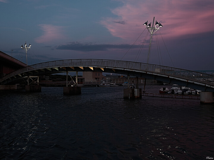 Photography titled "Pont du Canalet" by Paulous, Original Artwork, Digital Photography Mounted on Other rigid panel