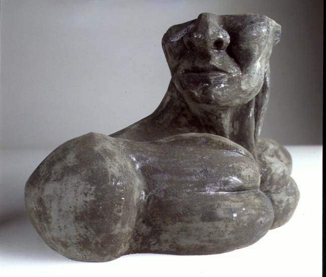 Skulptur mit dem Titel "el espectador" von Pavel Miguel, Original-Kunstwerk, Keramik