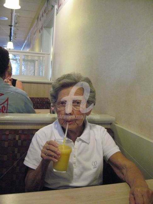 Fotografía titulada "Breakfast with Aunt…" por Drapala Gallery, Obra de arte original