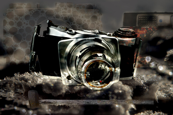 Fotografia intitulada "Broken camera" por Per Nylén, Obras de arte originais, Fotografia Manipulada