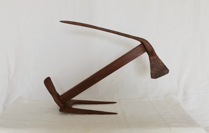 Sculpture titled "Eines Outils" by Pere Marti, Original Artwork, Metals