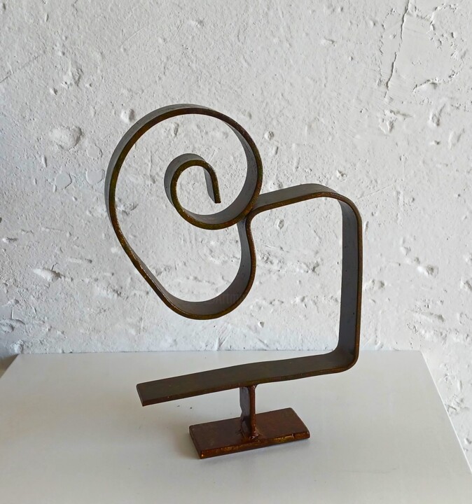 Sculptuur getiteld "Oreille, orella" door Pere Marti, Origineel Kunstwerk, Metalen