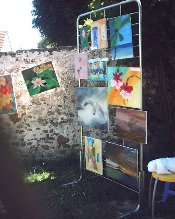 Painting titled "Outside Exhibition…" by Les Petits Pinceaux De Norah Joy, Original Artwork