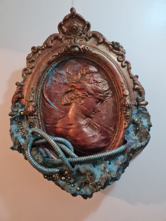 Sculpture intitulée "Médaillon 2" par Phélix Ludop, Œuvre d'art originale, Céramique