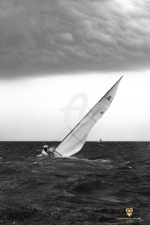 Photography titled "Voiles 2021 - 1" by Philip Rejean, Original Artwork, Digital Photography Mounted on Cardboard