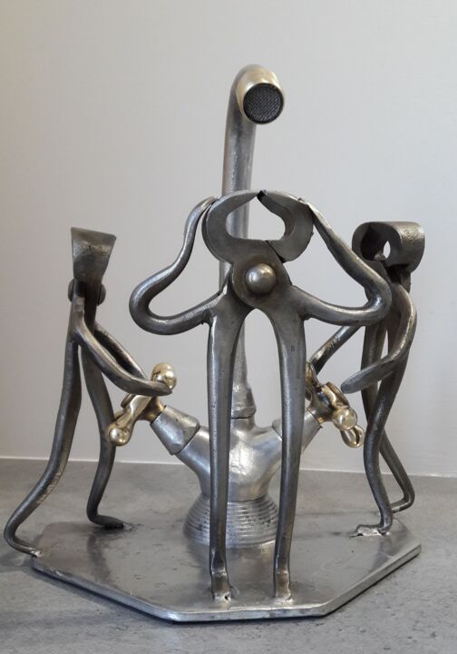 Sculpture titled "Bains douches" by Philippe Fautrez, Original Artwork, Metals
