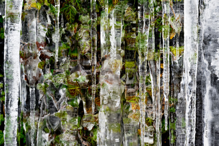 Grafika cyfrowa / sztuka generowana cyfrowo zatytułowany „Ice columns” autorstwa Alain Romeas (PhotoAR), Oryginalna praca, 2…