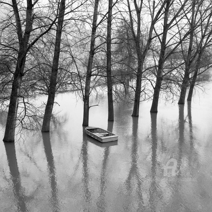 Fotografie mit dem Titel "Inondation" von Daniel Sohier, Original-Kunstwerk, Analog Fotografie Auf Aluminium montiert