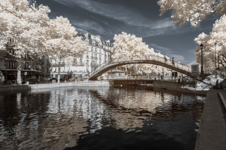 Fotografie mit dem Titel "Canal Saint-Martin…" von Pierre-Louis Ferrer, Original-Kunstwerk, Digitale Fotografie