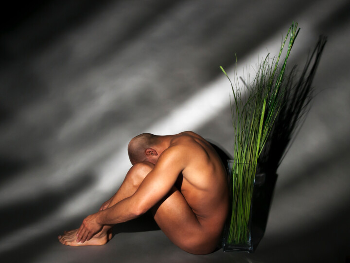 Photography titled "Vulnerable" by Pietro Cenini, Original Artwork, Digital Photography