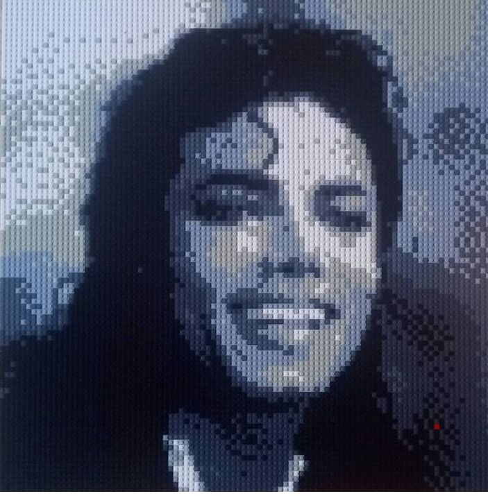 Skulptur mit dem Titel "Michael Jackson ô L…" von Pix'Elle Art Mosaïque, Original-Kunstwerk, Mosaik Auf Holzplatte montiert