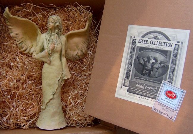 Rzeźba zatytułowany „Anioł miłych dni” autorstwa Podl, Oryginalna praca, Polimerowa glina
