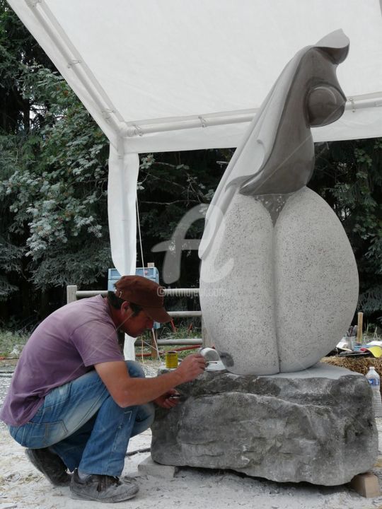 Sculpture intitulée "Musique en chambre" par Didier Poisson, Œuvre d'art originale, Pierre