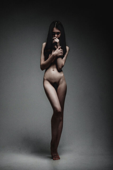 Photographie intitulée "naked" par Solomon Pojar, Œuvre d'art originale, Photographie numérique