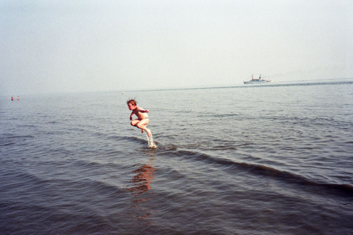 Fotografie mit dem Titel "Wasserfloh" von Martin Langer, Original-Kunstwerk, Nicht bearbeitete Fotografie