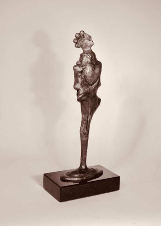 Skulptur mit dem Titel "Woman with Child" von Pierre Racine, Original-Kunstwerk, Bronze