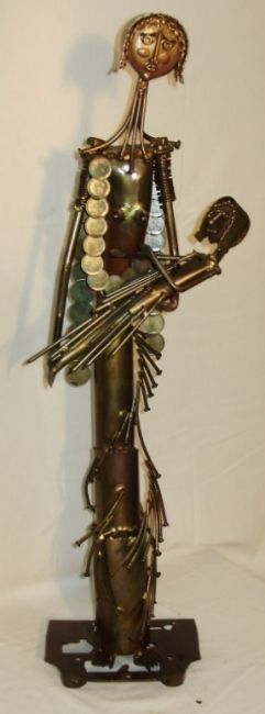 Skulptur mit dem Titel "Crivellè- Mulher co…" von Prieto Crivelle, Original-Kunstwerk, Metalle
