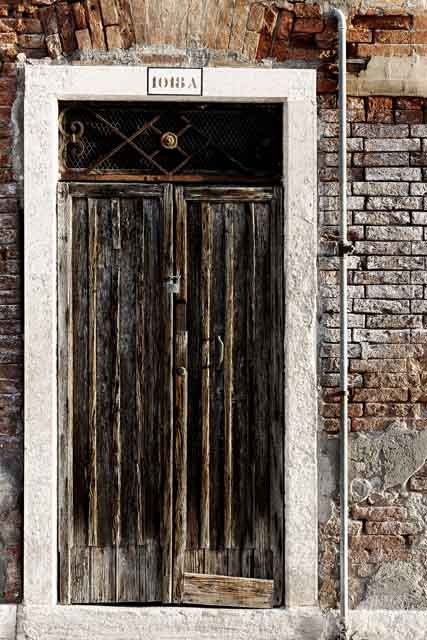 Photographie intitulée "porte" par Frédéric Prochasson, Œuvre d'art originale